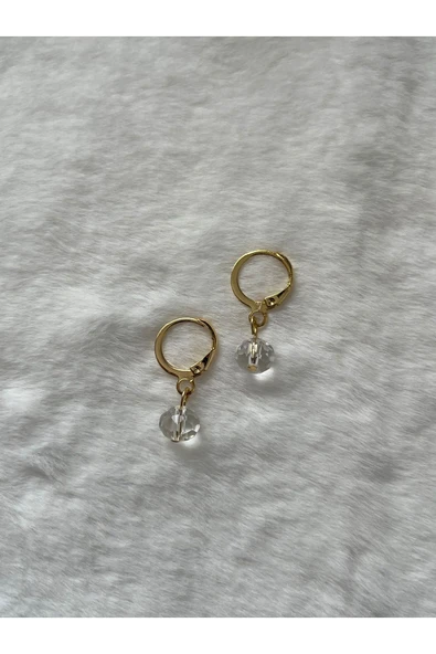 8 mm beyaz kristal altın kaplama halka küpe ürün görseli