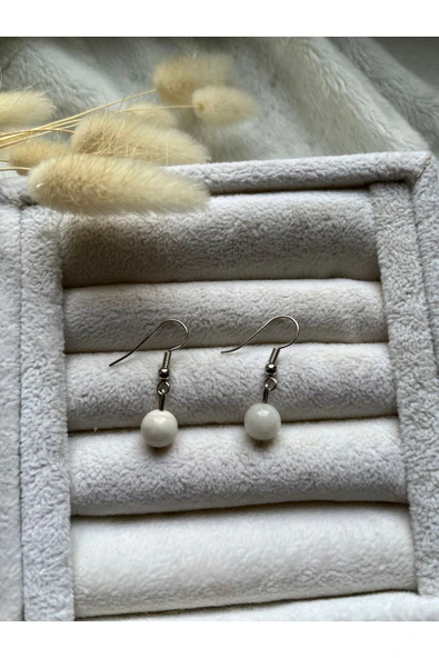 8 mm Ay Taşı Gümüş Kaplama Sallantı Küpe ürün görseli