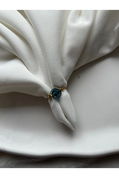 8 mm Gece Mavisi Kristal Ayarlanabilir Tel Altın Yüzük ürün görseli 1