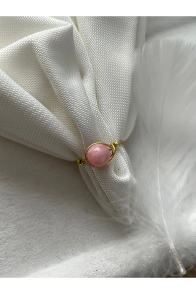 8 mm Pembe Opal Taşı Altın Tel Yüzük ürün görseli 1