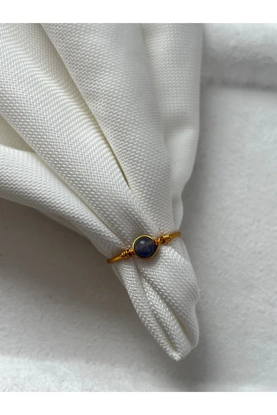 Minimal Mavi Aventurin Taşı Ayarlanabilir Altın Tel Yüzük ürün görseli