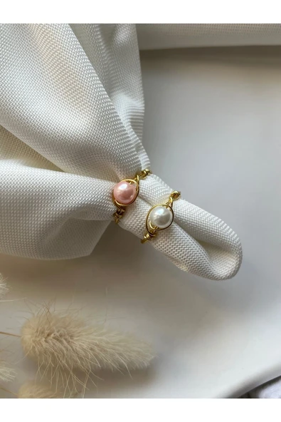 Pembe/Beyaz İkili Cam İnci Altın Tel Yüzük El Yapımı ürün görseli