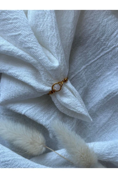 Ay Taşı Minimal Altın Tel Yüzük El Yapımı ürün görseli 1