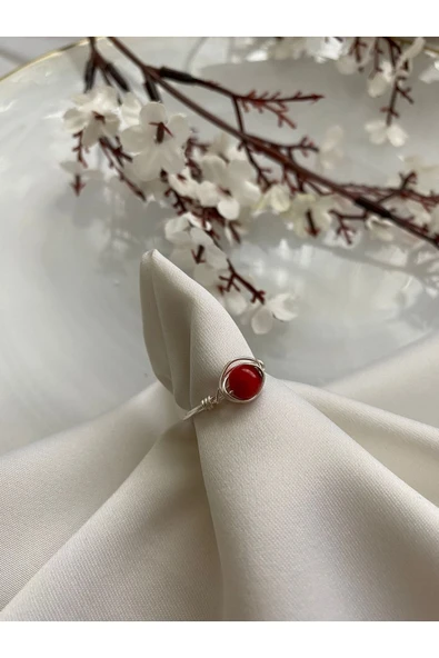 Mercan Doğal Taş Gümüş Tel Yüzük ürün görseli