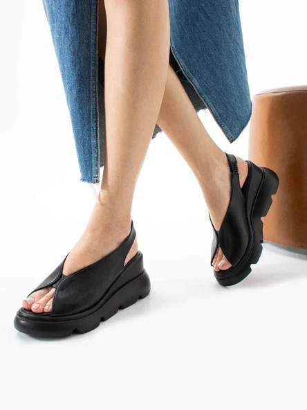 Papuçcity Mnrs 03211 Kadın Günlük Dolgu Topuk Sandalet - 7