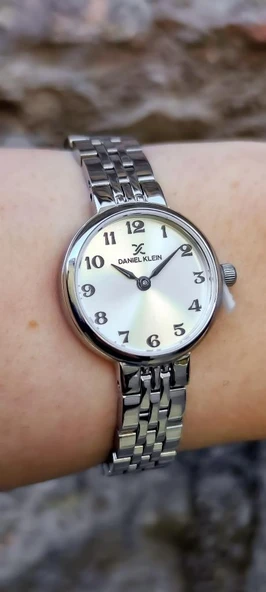 Daniel Klein DKE.1.10874 Minimal Tasarım Rakamlı Kadın Kol Saati ürün görseli 1