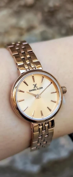 Daniel Klein DKE.1.10874 Yuvarlak Kasa Minimal Tasarım Kadın Kol Saati - Resim 11