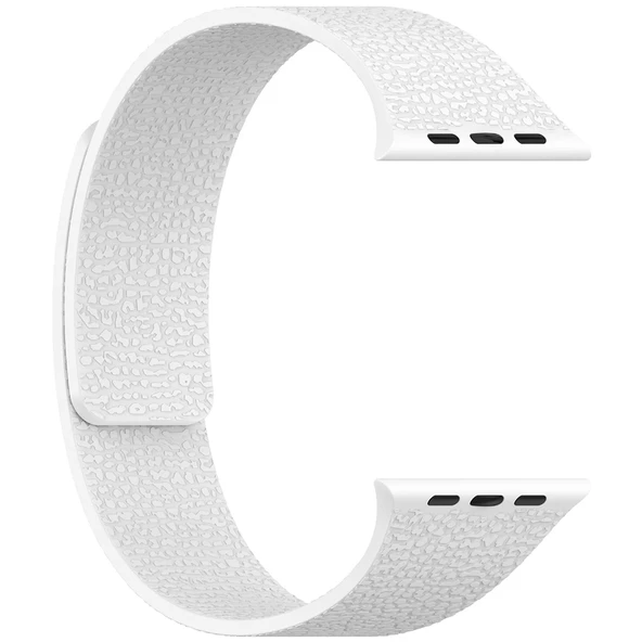 Apple Watch 7 41mm Zore KRD-136 Kabartma Desenli Silikon Kordon - 4