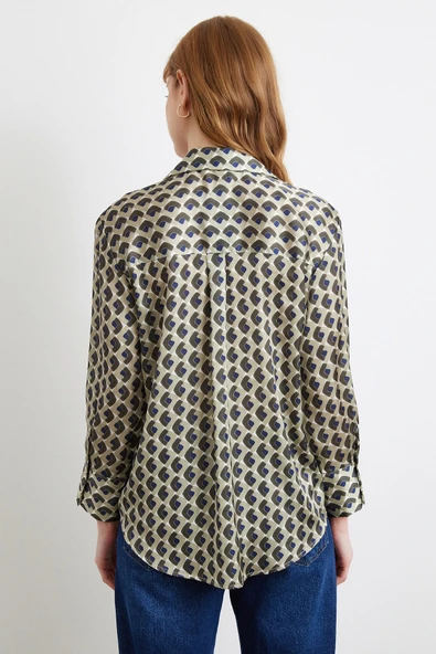 Geometrik Desenli Saten Gömlek Haki - Resim 5