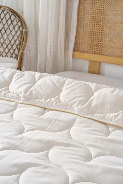 Rivaİstanbul Loura Tek Kişilik Çift Taraflı Kapitone Yün Yorgan 155x215 cm - 3