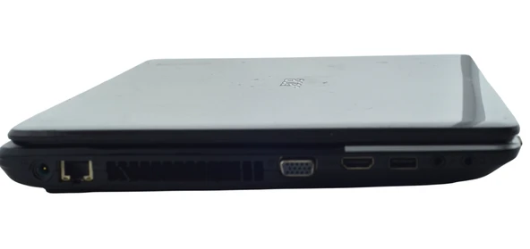 2.EL Acer E1 571G-53234G50MNKS 15,6" Notebook - 5