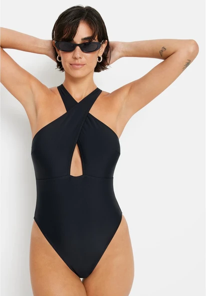 SİYAH BOYUNDAN ÇARPRAZ BAĞLAMALI MAYO DB200567M