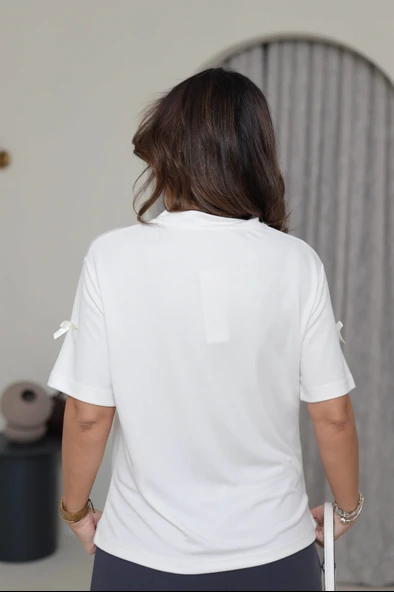 Fiyonklu Beyaz T-Shirt - 3