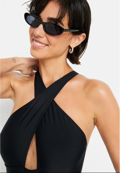 SİYAH BOYUNDAN ÇARPRAZ BAĞLAMALI MAYO DB200567M - 2