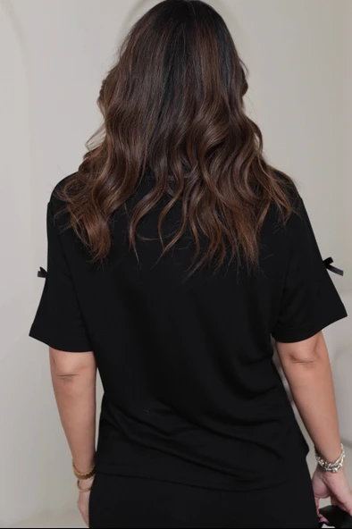 Fiyonklu Siyah T-Shirt - 4