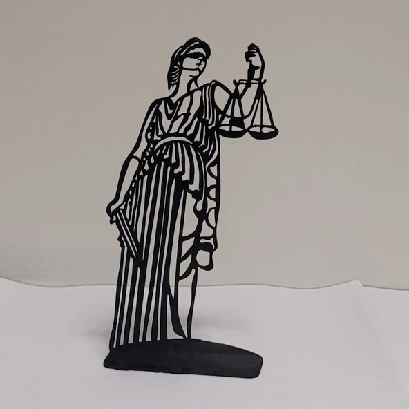 Adaletin Yüzü – Themis Metal Masa Figürü