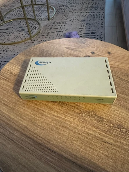 ITSPEED 8 PORT 10/100 SWITCH(ITP-SF1008D) 2.EL KULLANILMIŞ