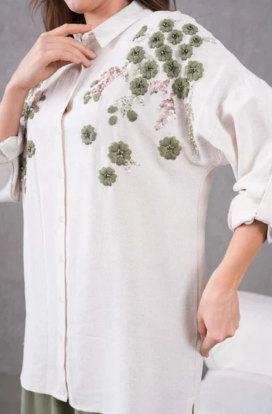 Kadın Nakış İşlemeli Keten Oversize Düğmeli Gömlek - 11