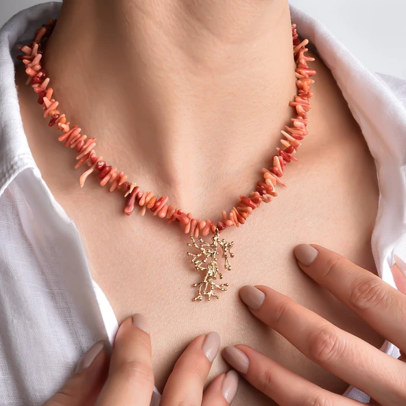 14 Ayar Altın Kaplama Doğal Düzensiz Dal  Mercan  El Yapımı Gümüş Kolye - CNS00631 - Resim 3