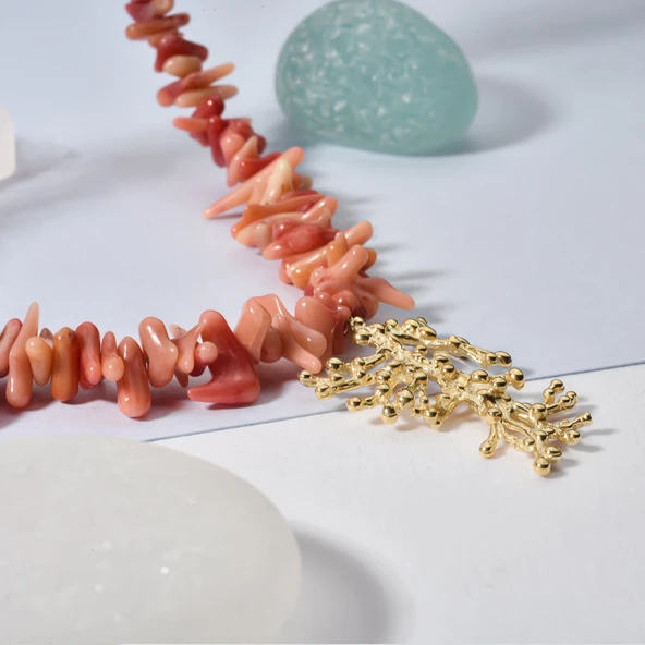 14 Ayar Altın Kaplama Doğal Düzensiz Dal  Mercan  El Yapımı Gümüş Kolye - CNS00631 - Resim 2