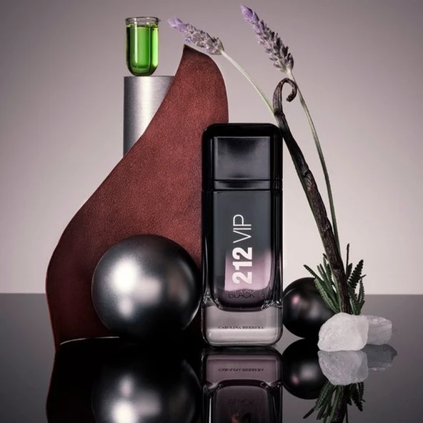 C.H. 212 VIP MEN BLACK 100ml EDP - Resim 3