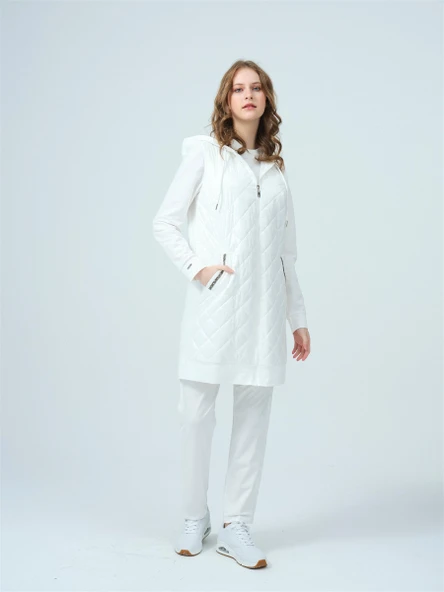 YELEKLİ PANTOLONLU TAKIM - 3