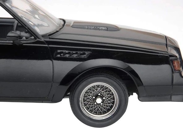 Revell 1:24 6 Grand National 2'N1 '87 Buick - 4