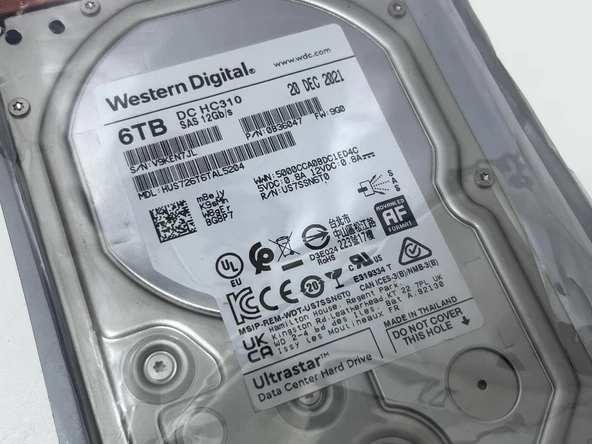 Western Digital 3.5" DC HC310 6TB 7.2K SAS HDD HUS726T6TAL5204 - 3