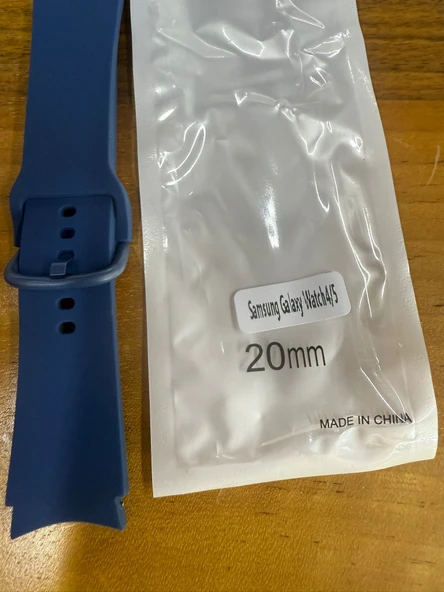 Samsung Galaxy Watch Fe / 4 / 5 / 5 Pro / 6 / 7 40 42 44 46mm Pim Tasarım Tam Uyumlu Silikon Kordon - 4