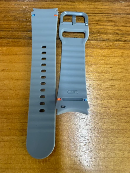 Samsung Galaxy Watch 7 uyumlu sılıkon kordon - 3