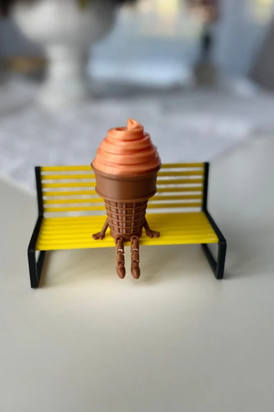 3'lü Renkli Dondurma Külahı Dekoratif Figür Seti - Sevimli Bacaklı Masaüstü Süs - 5