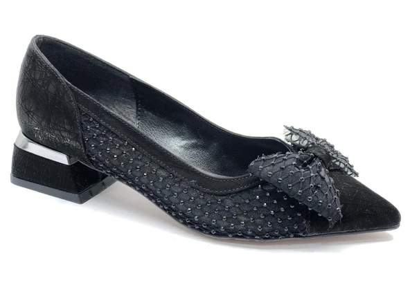 Feles Dantel Kurdela Toka Detaylı Kadın Klasik Ayakkabı ürün görseli 1