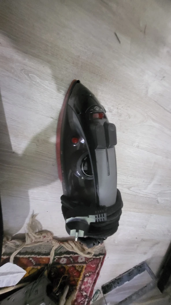 Arzum steampro 2002 buharli ütü ikinci el - 2