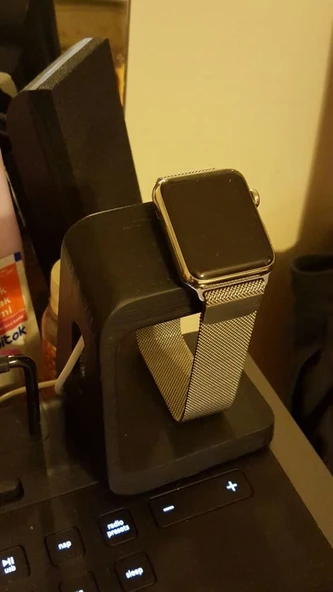 Apple watch standı spigen tarzı (Plastik Aparattır!!!)