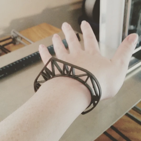 Byr Varil Kasası Kafası Bilezik (Plastik Aparattır!!!) 3D - 3