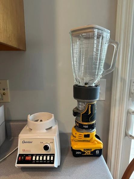 Byr Blender adaptörüne Dewalt Yönlendiricisi (Plastik Aparattır!!!) 3D