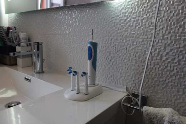 Byr OralB Braun elektrikli diş fırçası desteği (4 başlıklı versiyon) - Elektrikli diş fırçası desteği (Plastik Aparattır!!!) 3D - 4