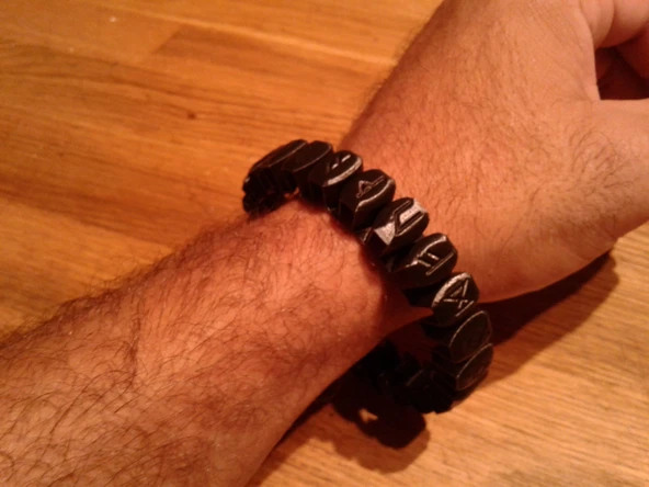 Byr Bilezik - Runic Pusula (Plastik Aparattır!!!) 3D - Resim 4