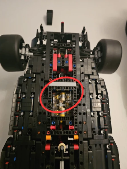 lego Mercedes F1 arabası, 42171, duvara montaj (Plastik Aparattır!!!) - 5