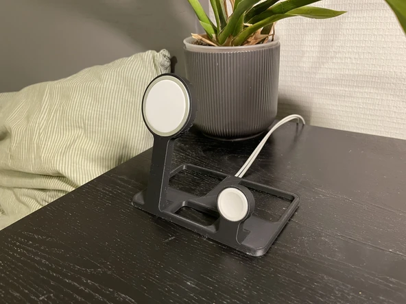 Byr iPhone ve Apple Watch için MagSafe Standı (Sadece Plastik Aparattır!!!) 3D - Resim 2