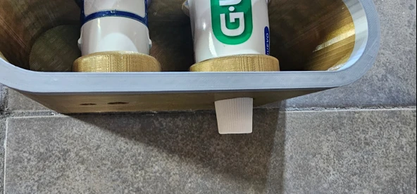 Oral-B Diş Fırçası Duvara Montaj Tutucu (Plastik Aparattır!!!) - 5