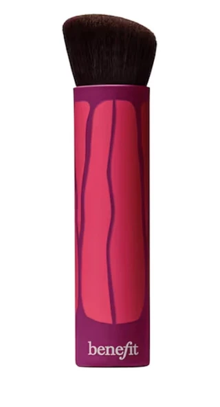 Benefit Cosmetics Hoola Wavemaker – Bronzer Makyaj Fırçası