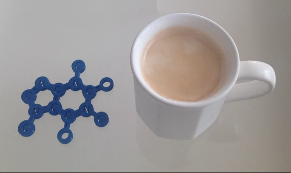 Byr Bu kafein molekülüdür, bunu kahve kupası servis altlığı olarak kullanabilirsiniz (Plastik Aparattır!!!) 3D - 3