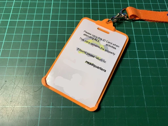 Kimlik Kartı Sahibi (Plastik Aparattır!!!)