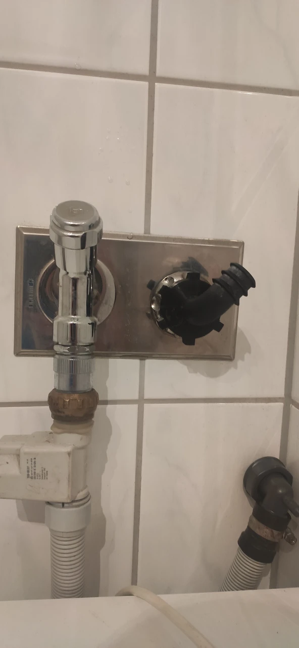 Byr Çamaşır makinesi 1 inç bağlantı (Sadece Plastik Aparattır!!!) 3D - 4