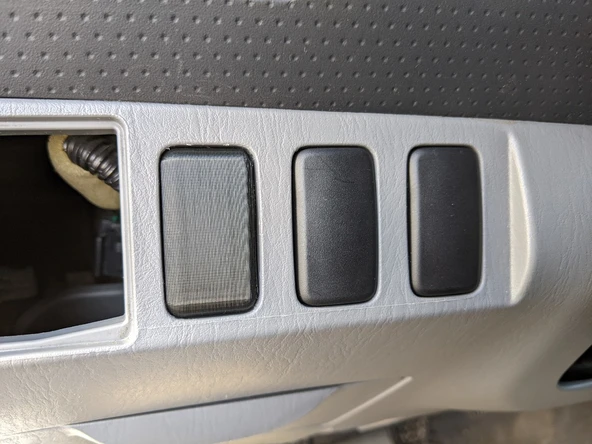 Toyota Tacoma Gen2 Dash Boş - Basitleştirilmiş (Plastik Aparattır!!!)
