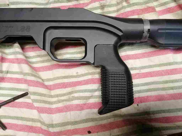 Byr AR15 veya Şasi için Dikey Kavrama (Sadece Plastik Aparattır!!!) 3D