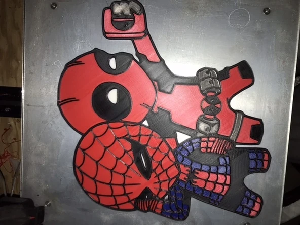Örümcek adam ve deadpool 4 renk (Plastik Aparattır!!!)