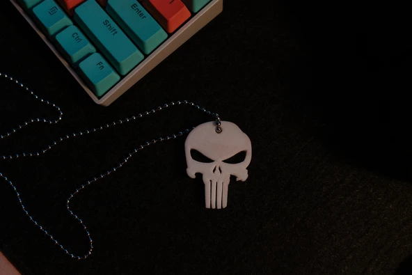 Byr Punisher kolyesi veya anahtarlık (Sadece Plastik Aparattır!!!) 3D - Resim 4