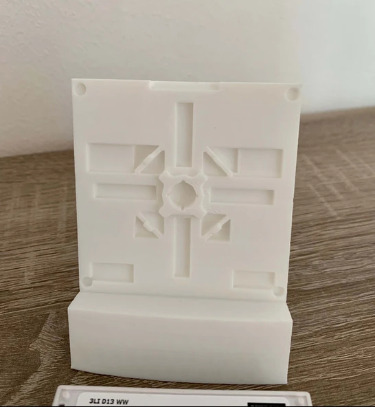 Byr Tablo Standı Velux Kli 310, 311, 312, 313 (Sadece Plastik Aparattır!!!) 3D - Resim 4